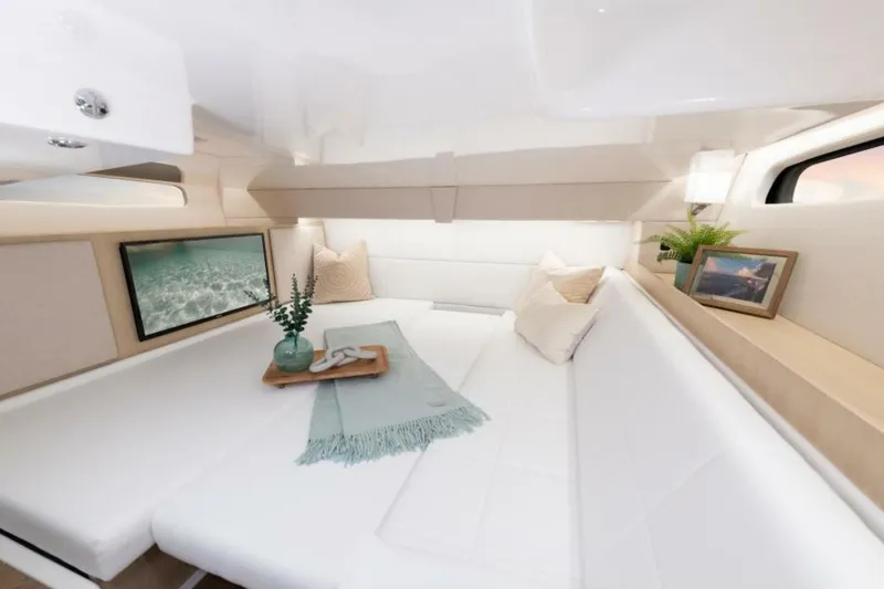 Slide: The Image of Regal 36XO 2027 - 7309970