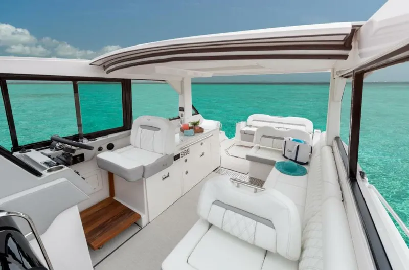 Slide: The Image of Regal 36XO 2027 - 7309932