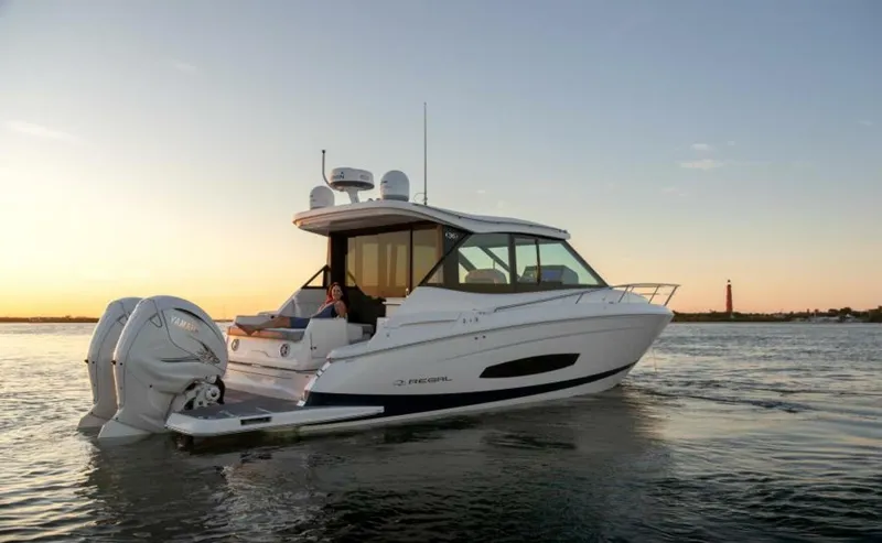 The Image of Regal 36XO 2027 - 7309904