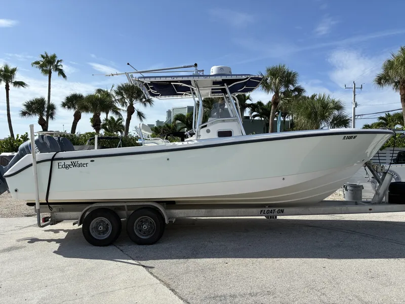 The Image of Edgewater 265CC 2006 - 7310045