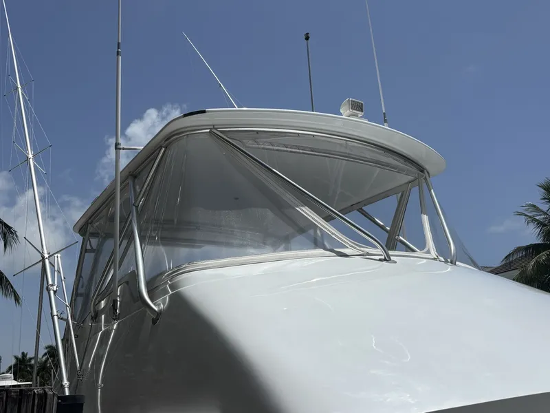 Slide: The Image of Hatteras Convertible 2005 - 7407460