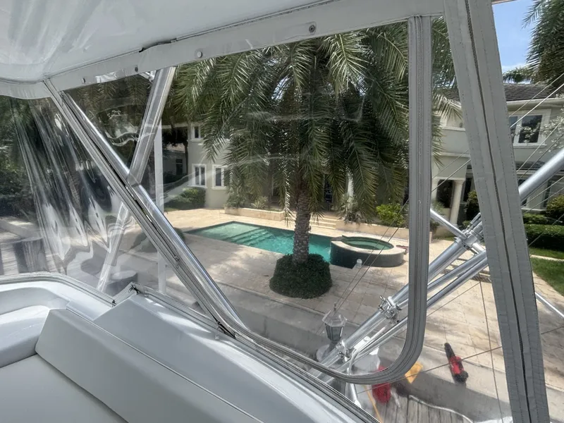 Slide: The Image of Hatteras Convertible 2005 - 7407469