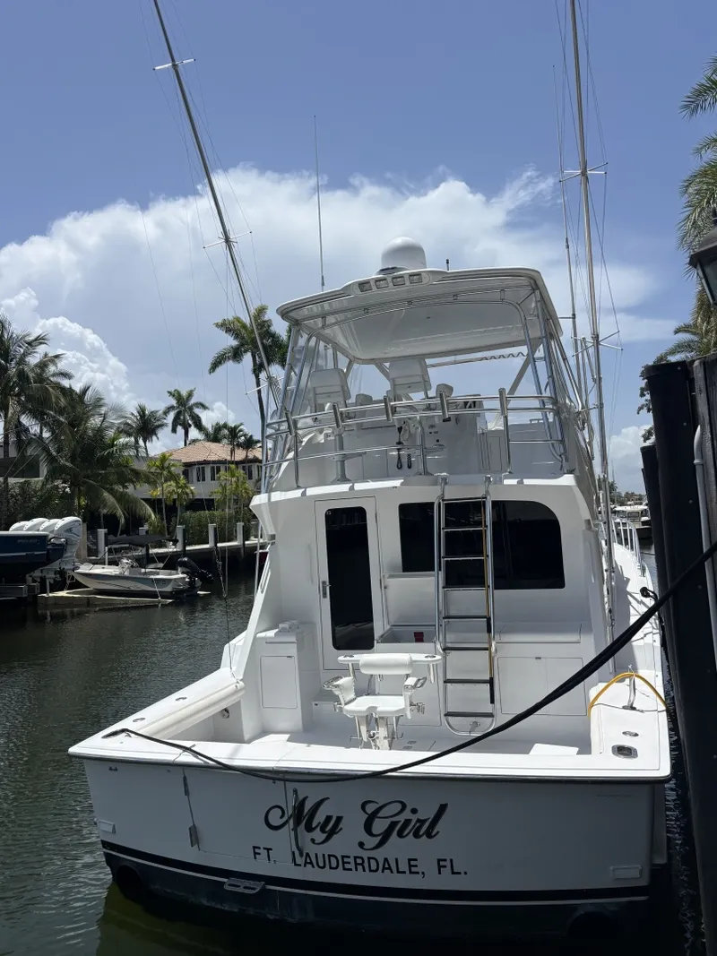 Slide: The Image of Hatteras Convertible 2005 - 7407480
