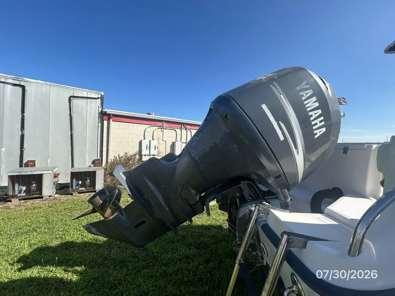 Slide: The Image of 22' Grady-White starboard outboard - 7350197