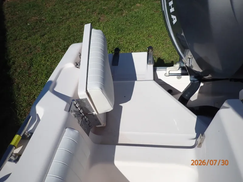 Slide: The Image of 22' Grady-White transom gate - 7350483
