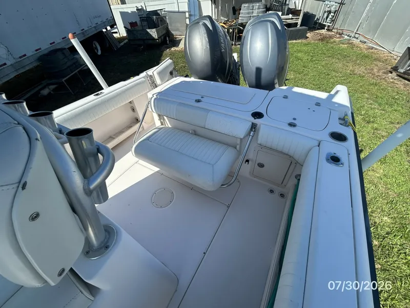 Slide: The Image of 22' Grady-White cockpit aft1 - 7350172
