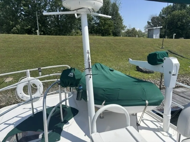 Slide: The Image of Mainship 390 2001 - 7356547