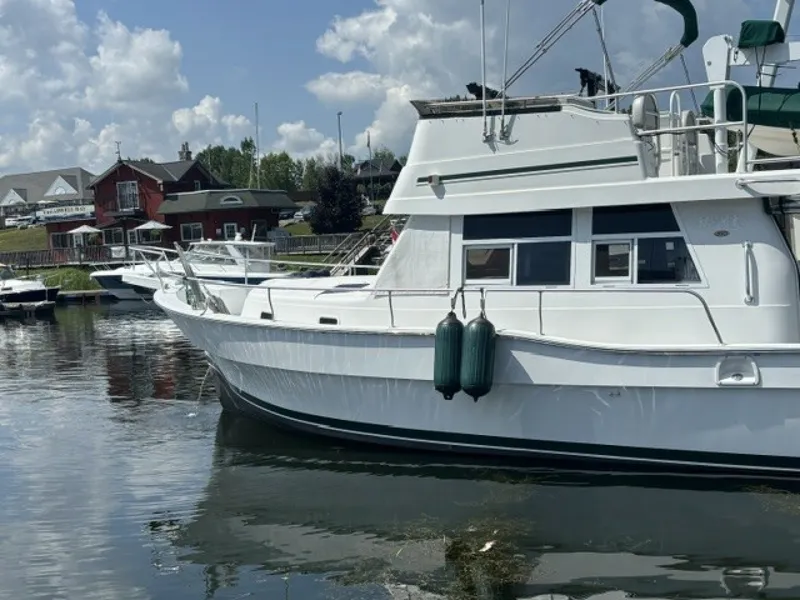 The Image of Mainship 390 2001 - 7356535