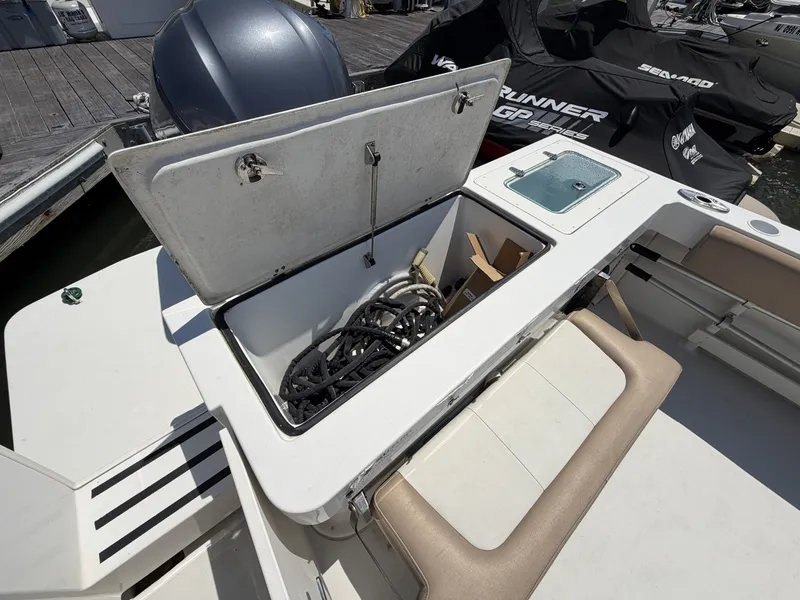 Slide: The Image of Parker Marine 2520 XLD Sport Cabin 2019 - 7367181