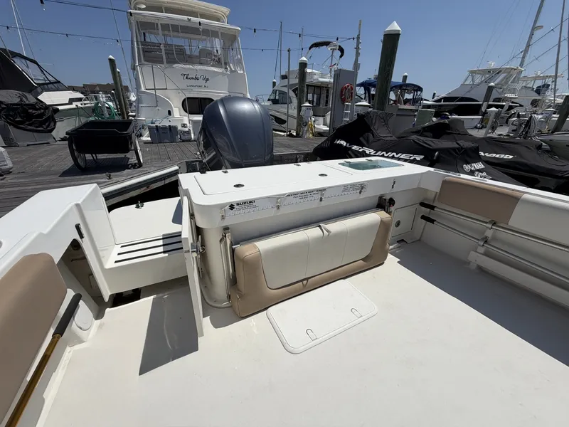 Slide: The Image of Parker Marine 2520 XLD Sport Cabin 2019 - 7367179