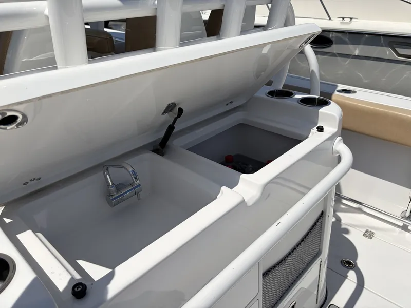 Slide: The Image of Sportsman Open 312 Center Console 2018 - 7368076