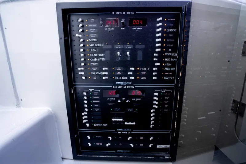 Slide: The Image of Millenium Marine 37 WA 2023 - 7958953
