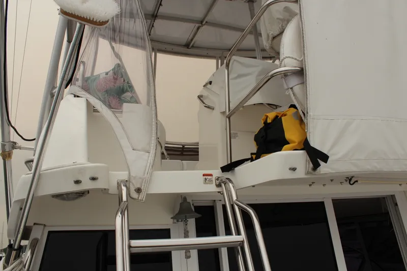 Slide: The Image of Entry To Flybridge - 7368393