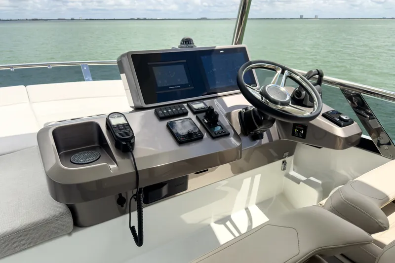 Slide: The Image of Galeon 520FLY 2027 - 7368472