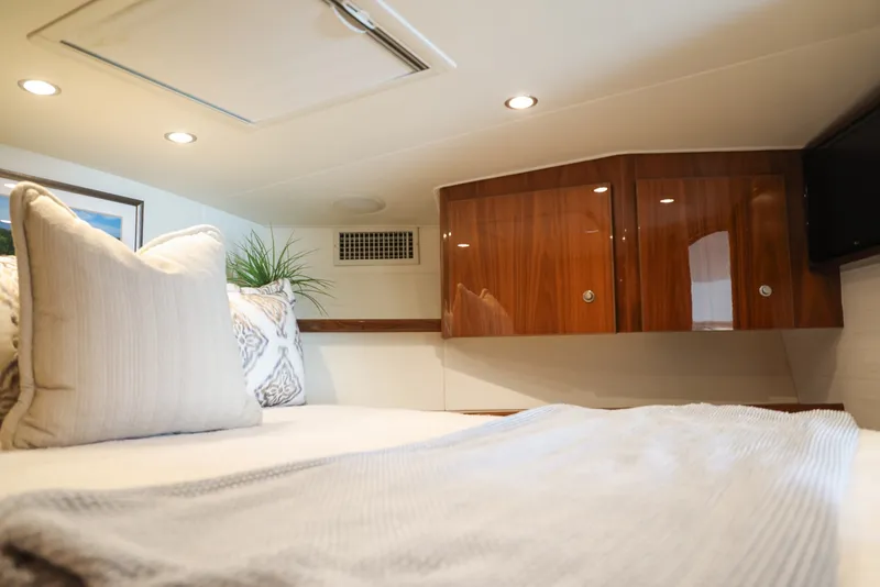 Slide: The Image of Viking 44 Sport Coupe 2020 - 7581907