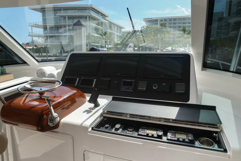 Slide: The Image of Viking 44 Sport Coupe 2020 - 7581874