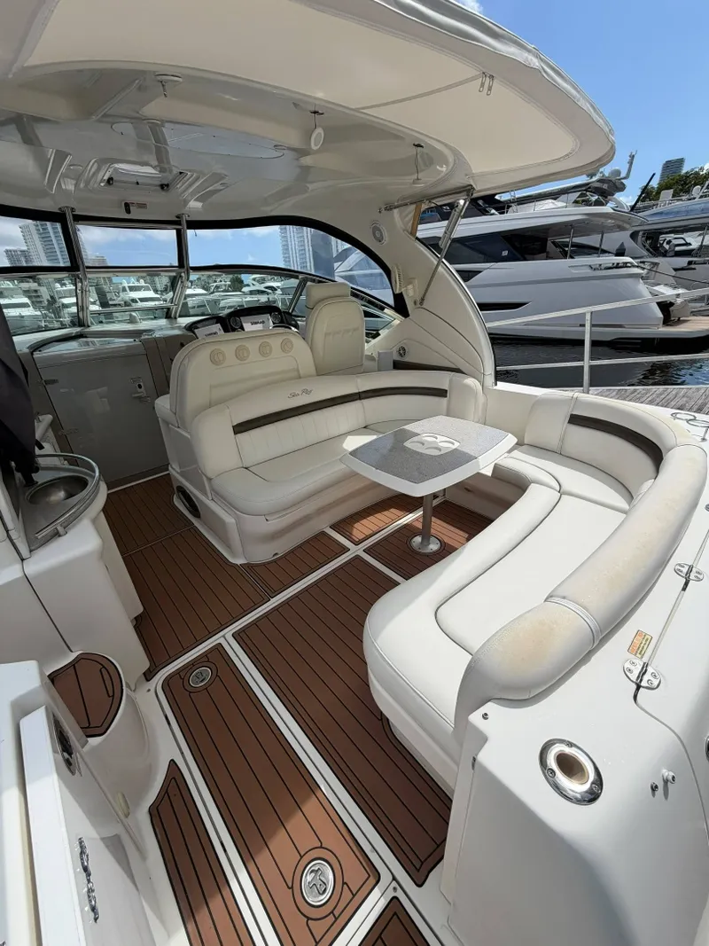 Slide: The Image of Sea Ray 40 2006 - 7376641