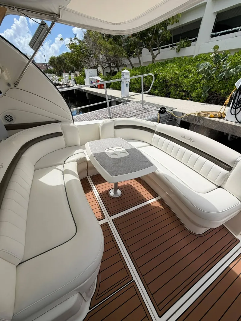 Slide: The Image of Sea Ray 40 2006 - 7376644