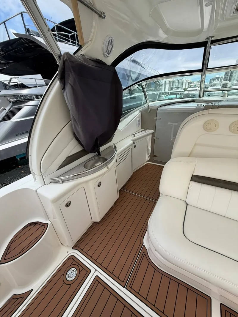 Slide: The Image of Sea Ray 40 2006 - 7376642