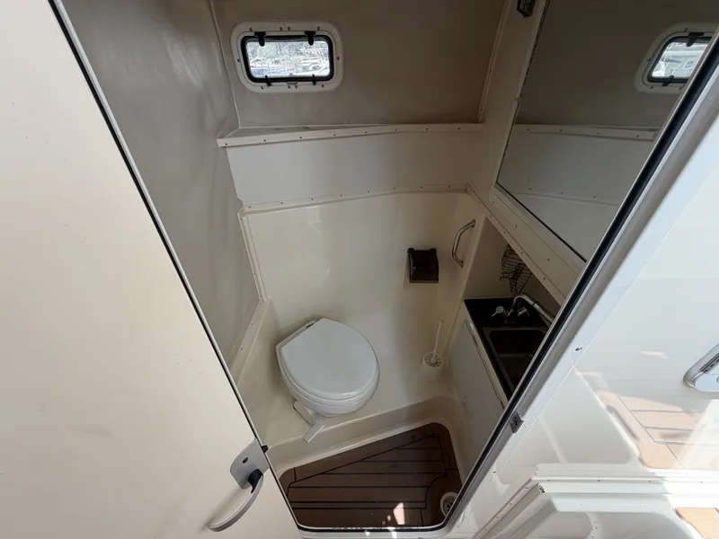 Slide: The Image of Parker Marine 3420 XLD Sport Cabin 2009 - 7385210