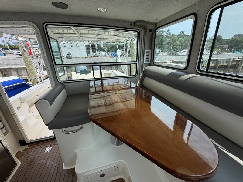 Slide: The Image of Parker Marine 3420 XLD Sport Cabin 2009 - 7385207