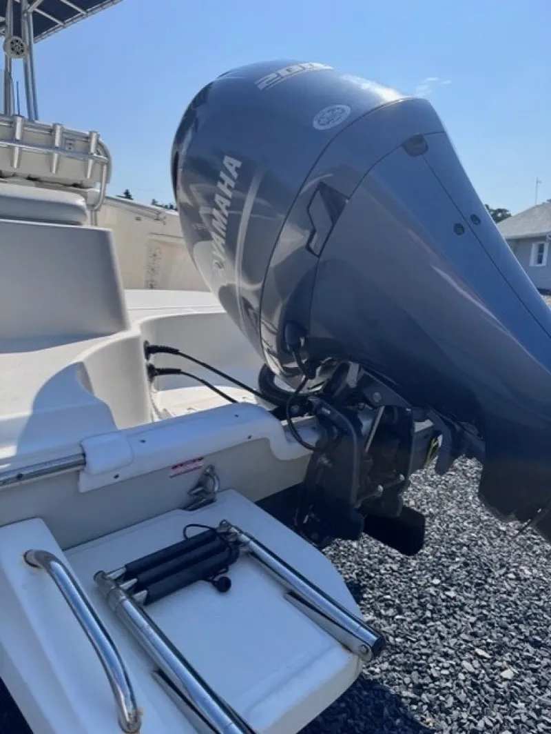 Slide: The Image of Bulls Bay 230 Center Console 2019 - 7385320