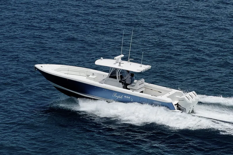 Slide: The Image of Intrepid 375 Nomad FE 2023 - 7385354