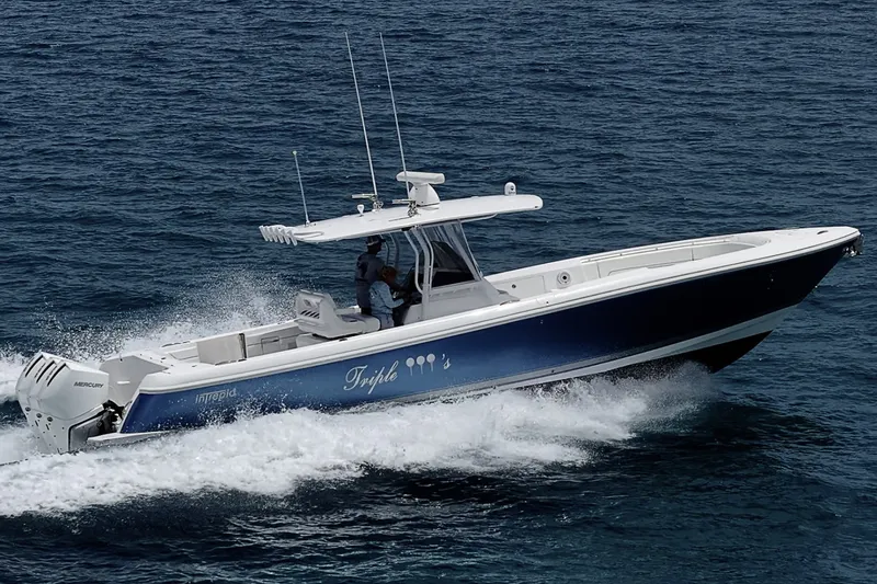 Slide: The Image of Intrepid 375 Nomad FE 2023 - 7385352