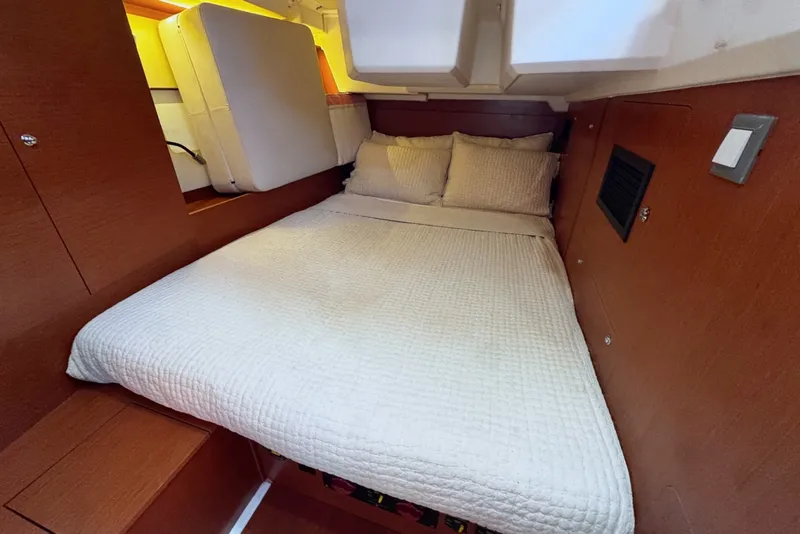 Slide: The Image of Beneteau Oceanis 46.1 2020 - 7385817