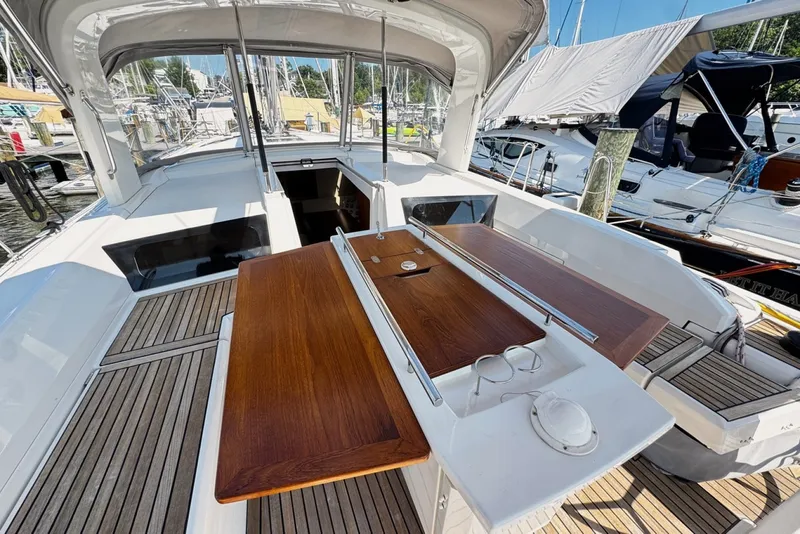 Slide: The Image of Beneteau Oceanis 46.1 2020 - 7385785