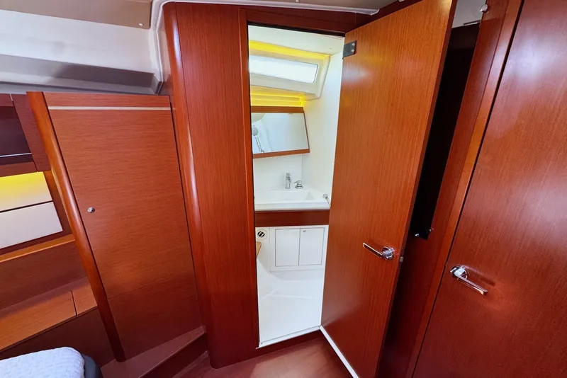 Slide: The Image of Beneteau Oceanis 46.1 2020 - 7385801