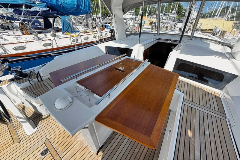 Slide: The Image of Beneteau Oceanis 46.1 2020 - 7385784