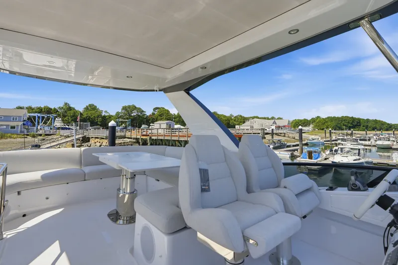 Slide: The Image of Azimut Fly 53 2027 - 7513106