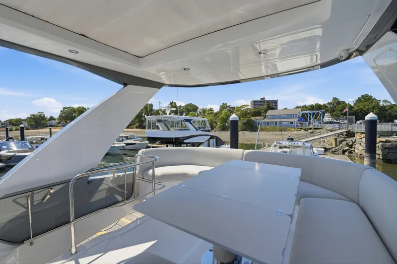 Slide: The Image of Azimut Fly 53 2027 - 7513101
