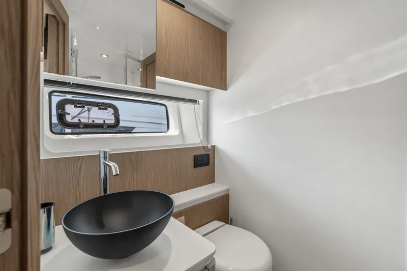Slide: The Image of Azimut Fly 53 2027 - 7454880