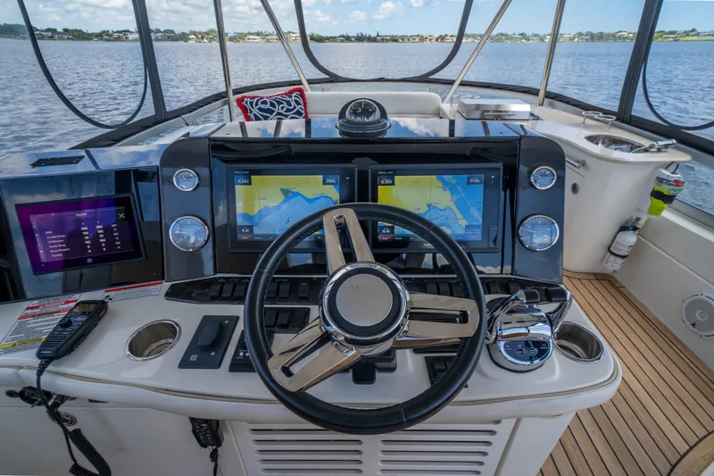 Slide: The Image of Sea Ray 470 Sedan Bridge 2008 - 7657617