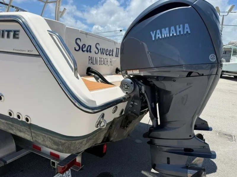 Slide: The Image of Grady-White 307 Freedom - Sea Sweet II 2023 Grady-White 307 Freedom - Sea Sweet II - 7657051
