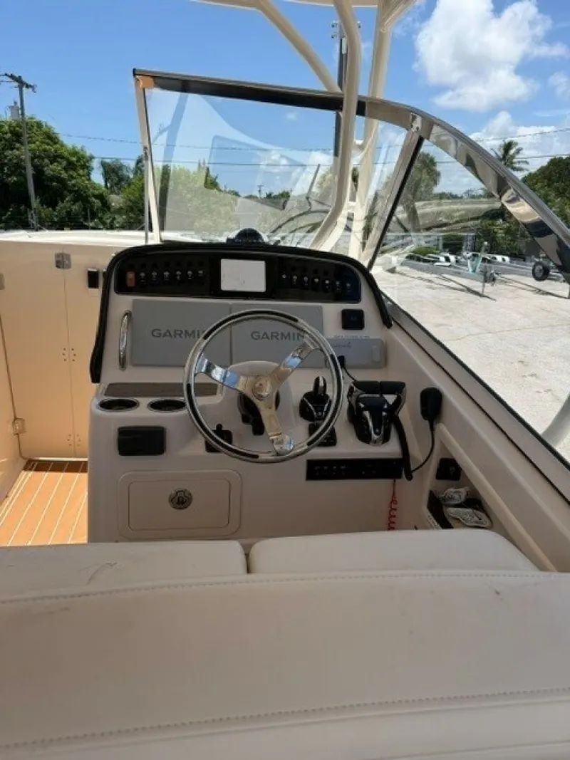 Slide: The Image of Grady-White 307 Freedom - Sea Sweet II 2023 Grady-White 307 Freedom - Sea Sweet II - 7657056