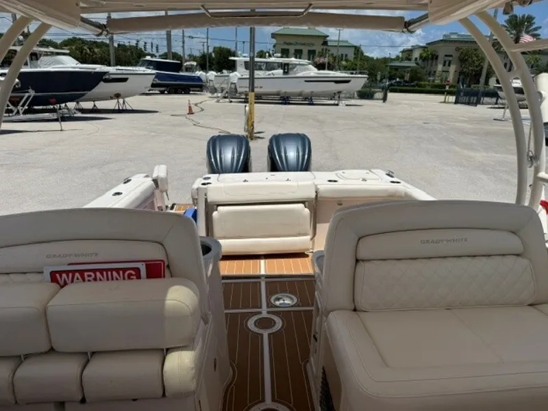 Slide: The Image of Grady-White 307 Freedom - Sea Sweet II 2023 Grady-White 307 Freedom - Sea Sweet II - 7400512