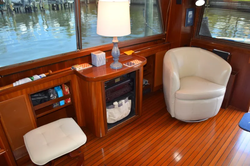 Slide: The Image of Starboard Side Salon - 7509672