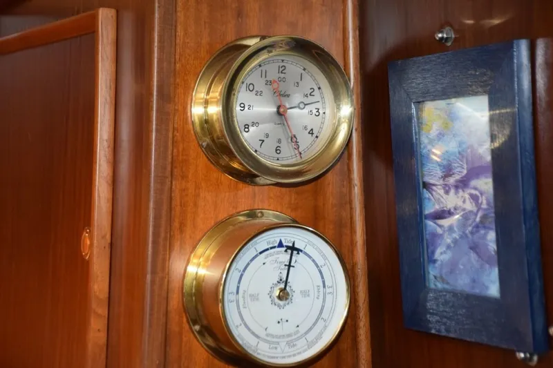 Slide: The Image of Brass Clock And Barometer - 7509714
