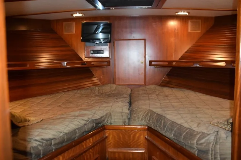 Slide: The Image of Forward Guest Stateroom - 7509725