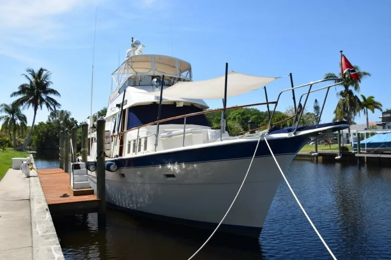 Slide: The Image of Bow View With Sail Shade Deployed - 7509799