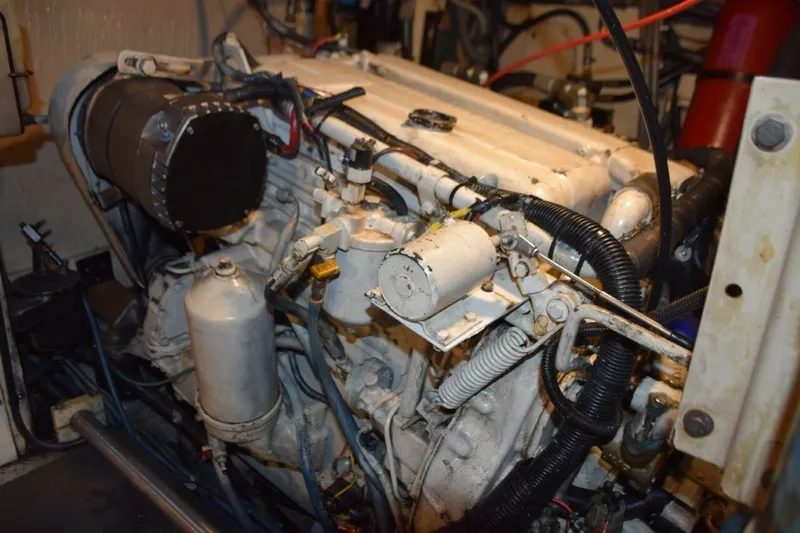 Slide: The Image of Detroit Diesel 4 53 Natural, Starboard Side Motor - 7509773