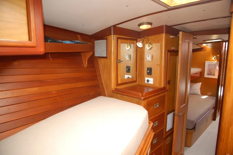 Slide: The Image of Hinckley Yachts 50 Sou'wester 1976 - 7386585