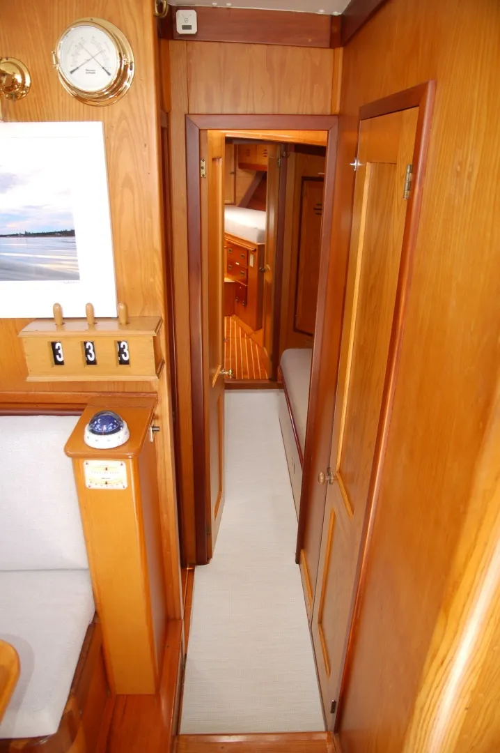 Slide: The Image of Hinckley Yachts 50 Sou'wester 1976 - 7386567