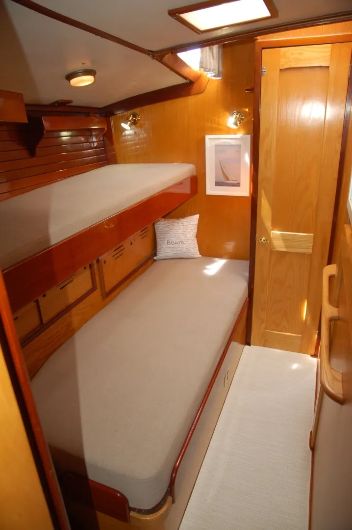 Slide: The Image of Hinckley Yachts 50 Sou'wester 1976 - 7386587