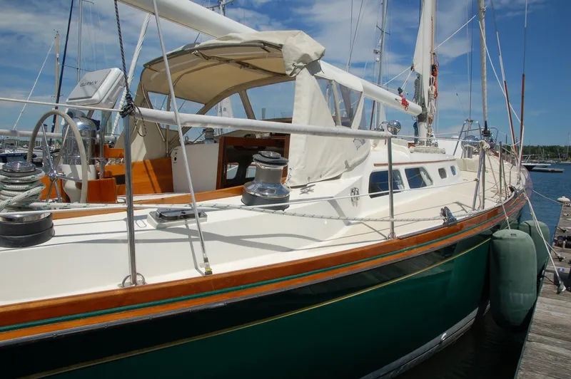 Slide: The Image of Hinckley Yachts 50 Sou'wester 1976 - 7386613
