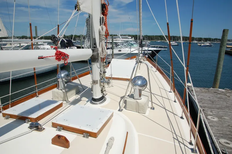 Slide: The Image of Hinckley Yachts 50 Sou'wester 1976 - 7386618