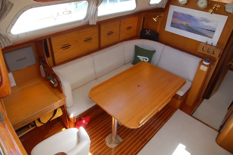 Slide: The Image of Hinckley Yachts 50 Sou'wester 1976 - 7386554